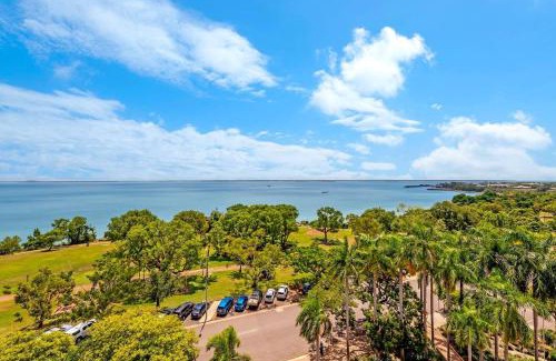 Darwin City Centre Apartment | Two Private Oceanview Suites with Resort Pool
