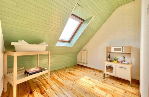 Ploeven Villa | Ty Anquer House - Beaches 2km away