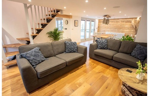 Bwlch Cottage | Ty Carreg cottage, Bwlch, Brecon