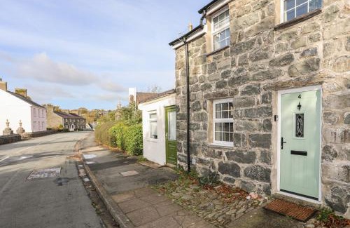 Llanystumdwy House | Ty Eiddew Ivy House
