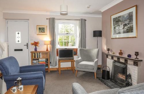 Llanystumdwy House | Ty Eiddew Ivy House