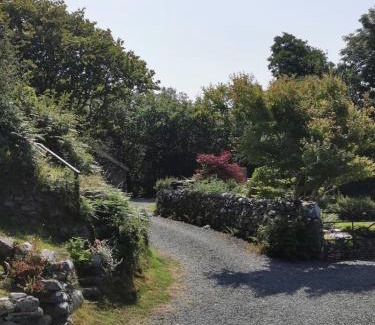 Llanbedr Apartment | Ty Gwennol near Gilfach Goch