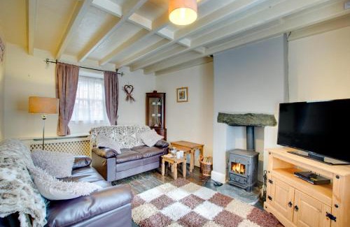 Dolgellau House | Ty Newydd