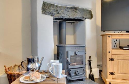 Dolgellau House | Ty Newydd
