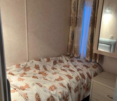 Llanbedrgoch Other | ty newydd leisure park