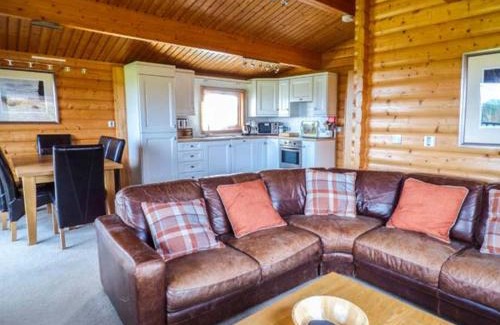 Haverfordwest House | Ty Pren