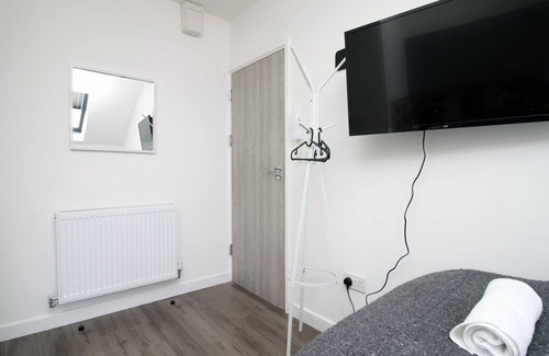 Splott Apartment | Tŷ Suites 8 - New Aparthotel in Cardiff