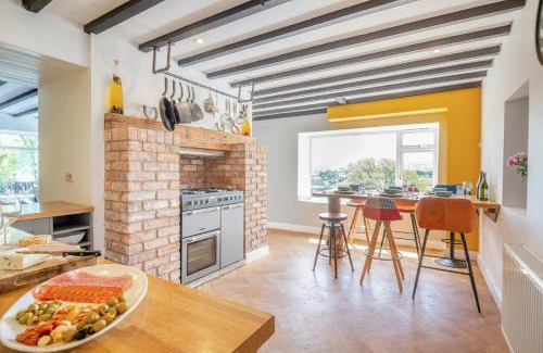 Llysfaen House | Tyddyn Elidir