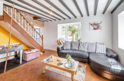 Llysfaen House | Tyddyn Elidir