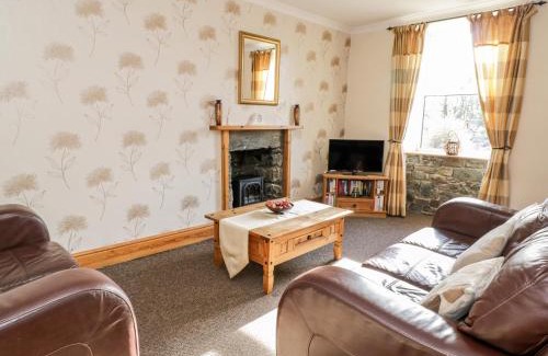 Dyffryn Ardudwy House | Tyddyn