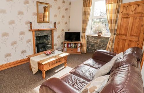 Dyffryn Ardudwy House | Tyddyn