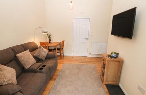 Llanystumdwy House | Tyddyn Sianel - Derw