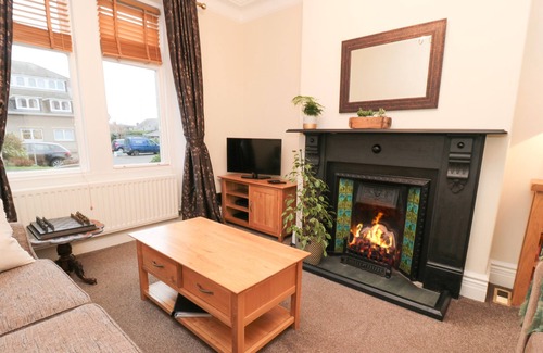 Corbridge Cottage | TYLER COTTAGE, with a garden in Corbridge