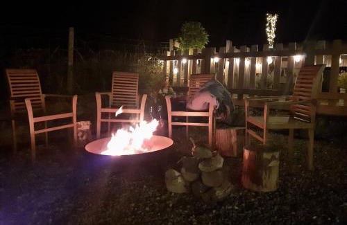 Capel Bangor House | Tyllwyd Farmhouse