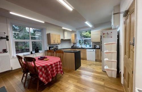 Betws-Y-Coed House | Tyn Y Fron 6 bedroom house in Betws-y-Coed Snowdonia