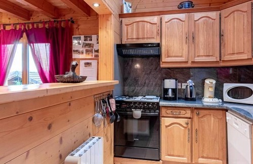 Etobon Cottage | Typical chalet with fireplace, hikes and fishing in the Vosges, WiFi included