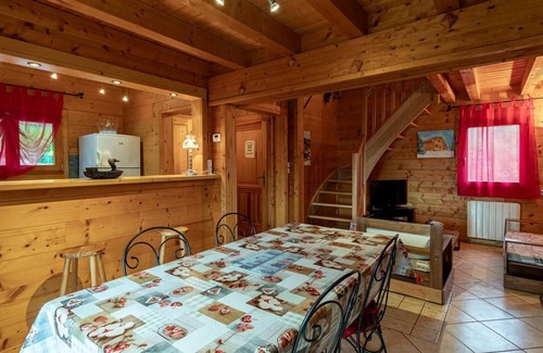 Etobon Cottage | Typical chalet with fireplace, hikes and fishing in the Vosges, WiFi included