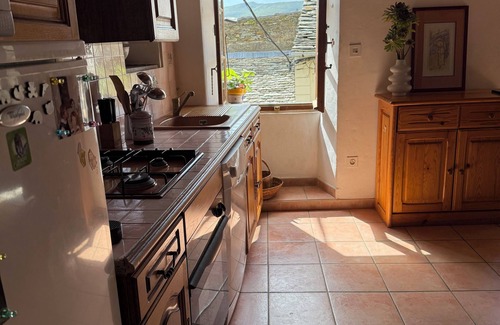Cagnano House | Typical Corsican village house. In the heart of the village. 5 min from the beach