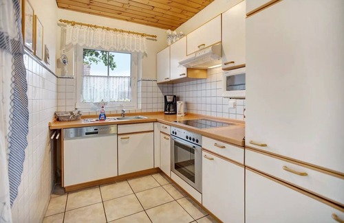 Neßmersiel House | Typical East Frisian semi-detached house, the house "Wattenmeer" High-quality, comfortably furnished semi-detached house