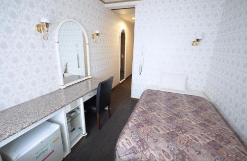 Higashi-osaka Hotel | U-Community Hotel