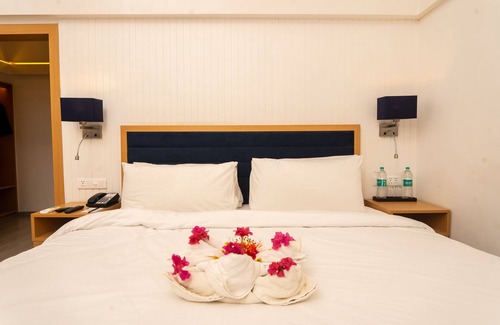 Karjat Hotel | U Rivergate Karjat