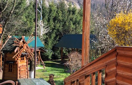 Yaremche Hotel | U Yaroslava Hotel