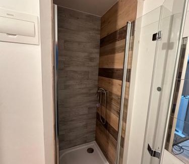 Trebic House | Ubytování Niagara