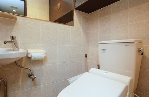 Ueno Apartment | Ueno TS Shinobazu Hotel 2A