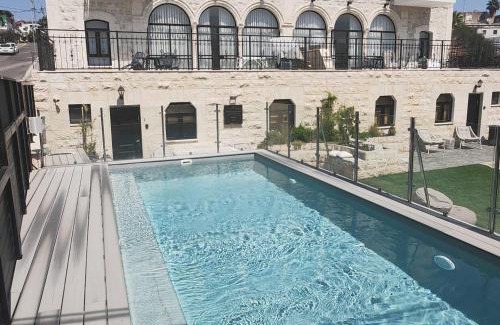 Tiberias Hotel | UG Boutique - סוויטות מדהימות ומעוצבות מול הכנרת