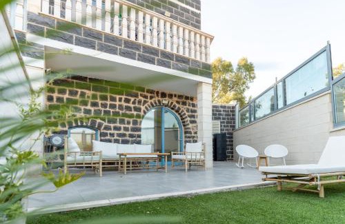 Tiberias Hotel | UG Boutique - סוויטות מדהימות ומעוצבות מול הכנרת
