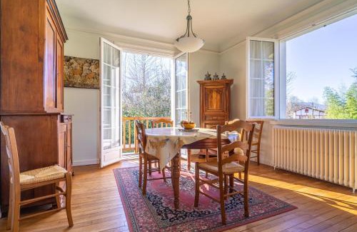 Saint-Jean-Pied-de-Port Apartment | Uharte