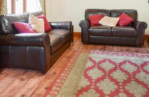 Aldborough House | Uk46714 - Flint Lodge