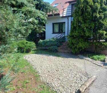 Miedzyrzec Podlaski House | "Ukryty w tujach" dom na wyłączność 6-14 osób