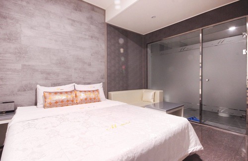 Nam-Gu Hotel | Ulsan Mugeodong M