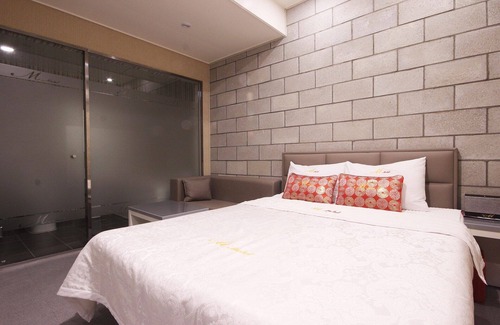 Nam-Gu Hotel | Ulsan Mugeodong M