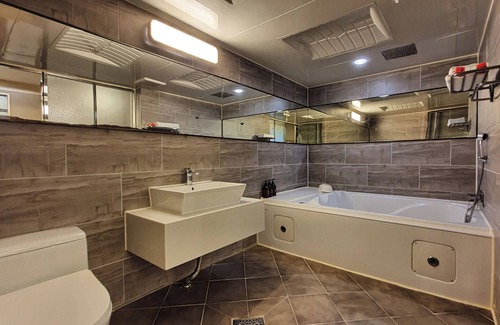 Jung-Gu Hotel | Ulsan Palace