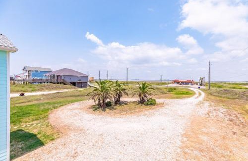 Surfside Beach House | Ultimate Beachfront Beach Access Fenced Yard