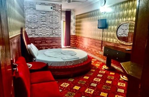 G-8 Sector Hotel | Ultimate Ballagio G-8