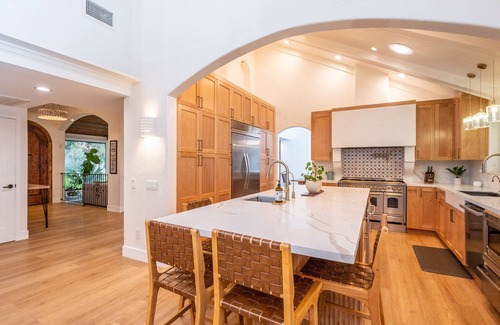 Kit Carson House | Ultimate Escape: GameRoom, EV Charger, Pool & Spa