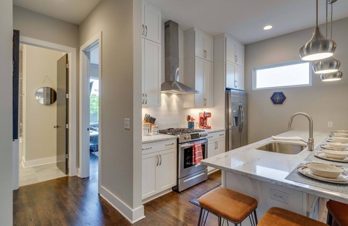 Nashville House | Ultimate Rooftop Double Games BBQ Skyline Views