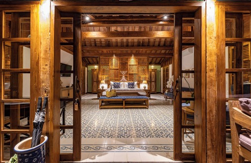 Banjar Hotel | Umah Lusa