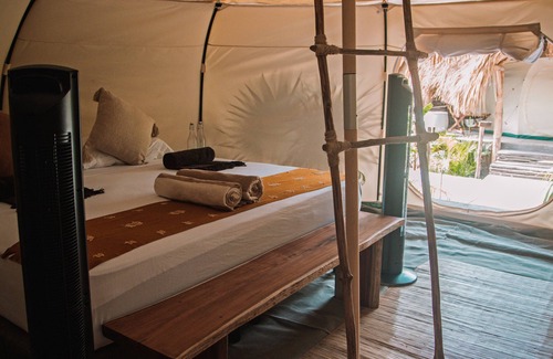 Zona Hotelera Hotel | Uman Glamping & Cenote Tulum