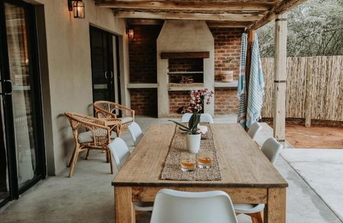 Hoedspruit Apartment | UmnDeni Africa
