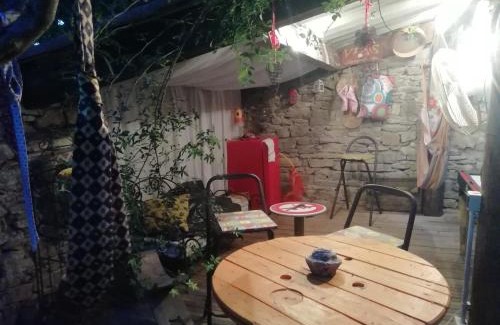 Claret Bed & Breakfast | Un nid entre vignes et pierres "Pic St Loup" Claret