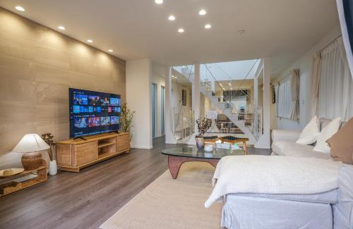 Toshima Villa | UN-Villa