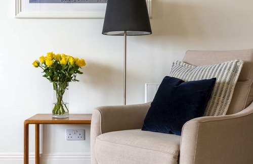 Bigbury-on-Sea Apartment | Unbeatable views! 2 bed apartment, Burgh Island on the beach!