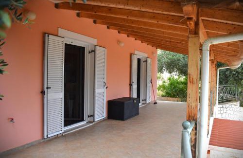 Dhrakata House | Under the pine tree