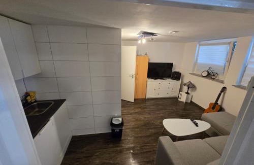 Essen-Borbeck-Mitte Apartment | Underground Elegance