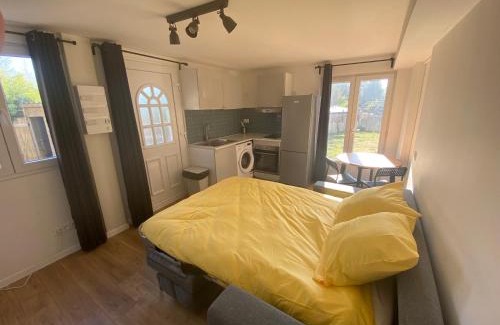Les Boutareines Apartment | Une pause en Ile de France - 450 M RER E