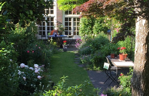 Amstelveld Apartment | Unesco World Heritage Area a 17th Century Studio located in an inner garden.
